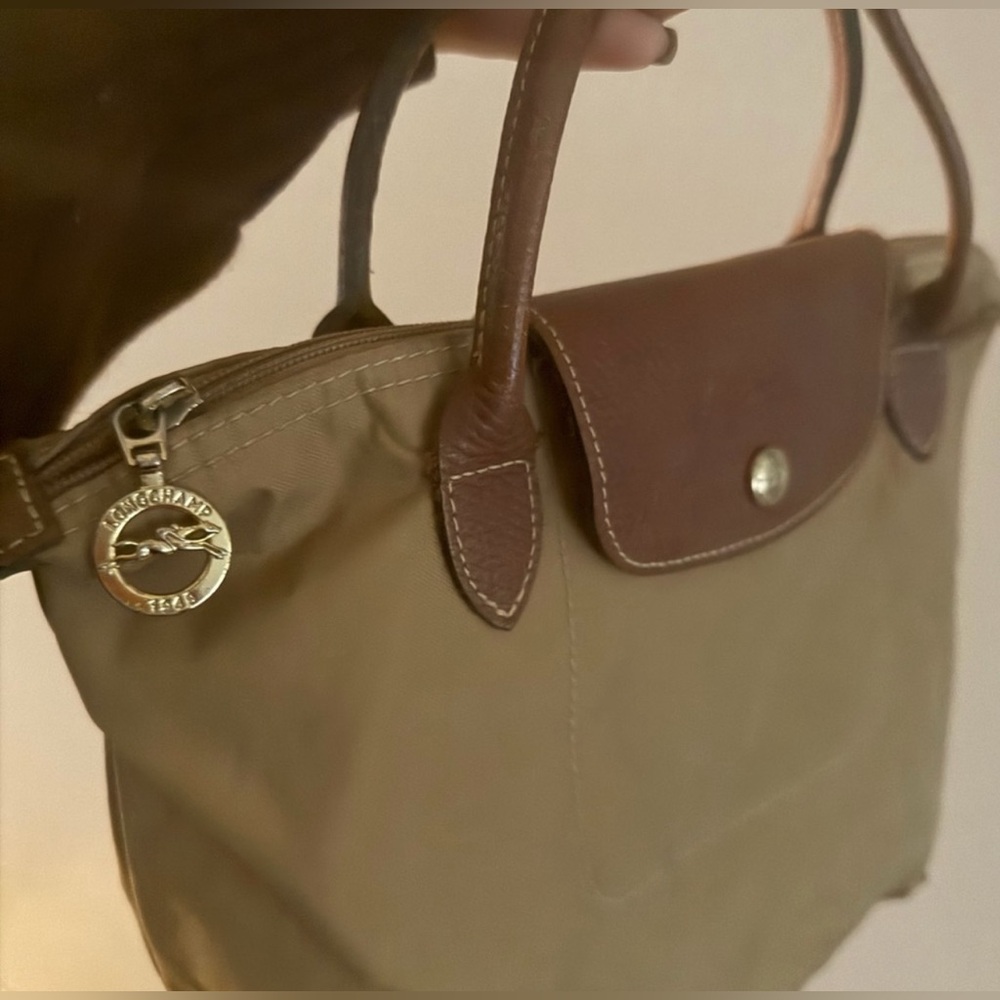 Longchamp tan tote